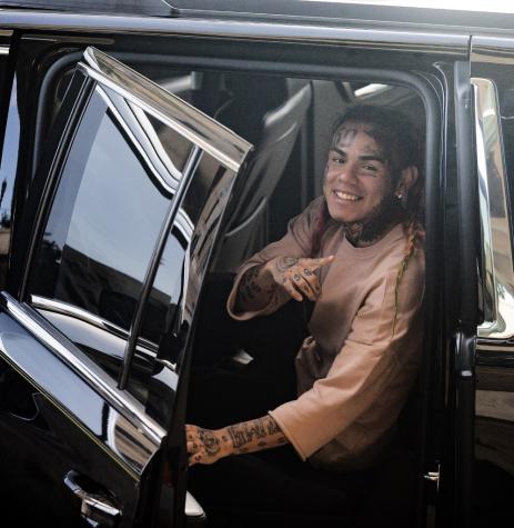 Rapero Tekashi 6ix9ine cumplirá sentencia desde su casa