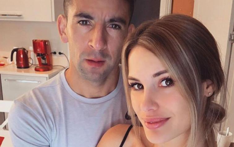 Gala Caldirola sube romántico video junto a Mauricio Isla en la cama