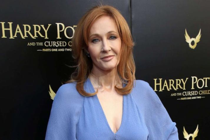 J.K. Rowling publica que tiene síntomas de coronavirus y preocupa a sus fieles