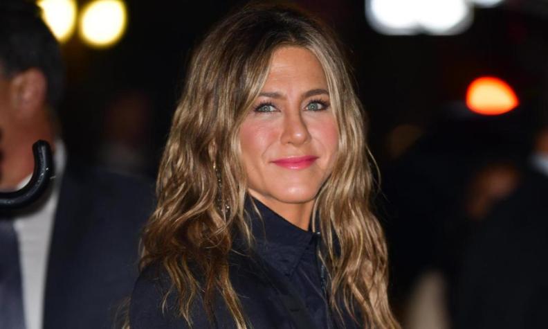 Jennifer Aniston dona 8 millones de pesos a enfermeras en aislamiento por coronavirus