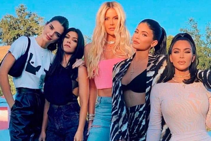 Las Kardashian sorprendieron a Kourtney con un apoteósico cumpleaños en cuarentena