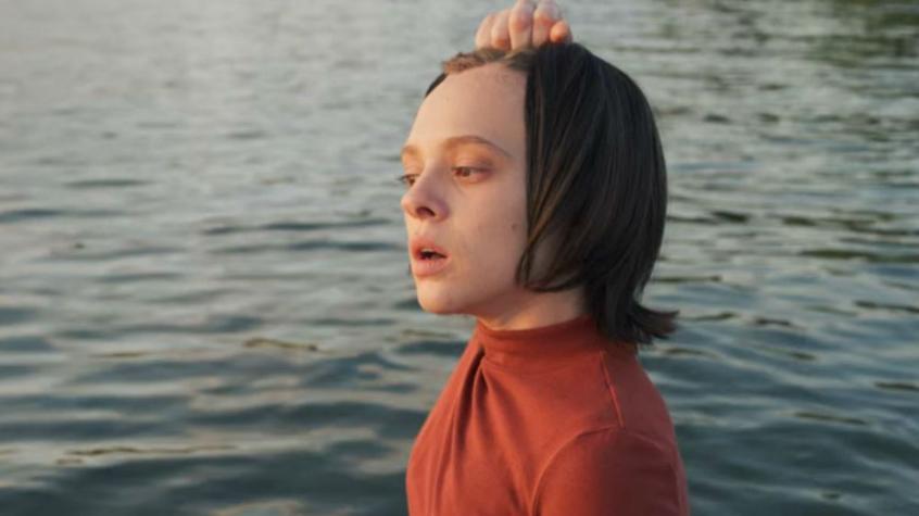 Shira Haas, la acriz de "Poco Ortodoxa" que tiene una historia tan conmovedora como en la serie