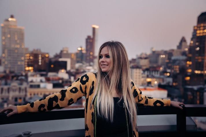 Avril Lavigne tiene nuevo "clon" en TikTok