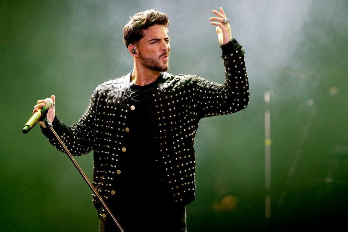 Maluma muestra cómo pasa la cuarentena al interior de una mansión