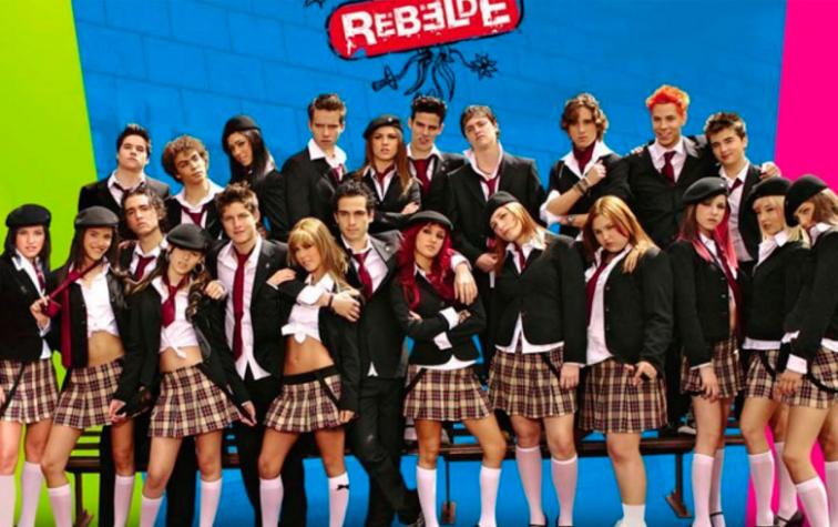 Actriz de “Rebelde” se muestra al natural tras dejar el maquillaje después de 15 años