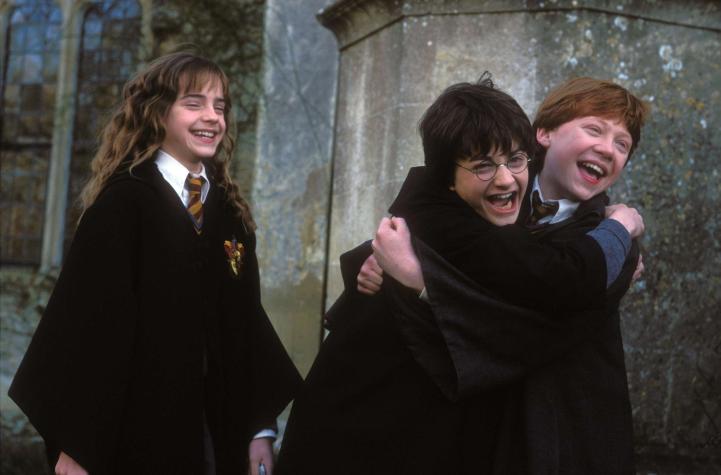 Daniel Radcliffe sorprende al relatar "Harry Potter y la Piedra Filosofal" en Spotify