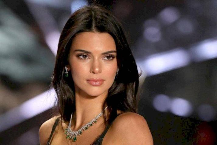 Kendall Jenner diseña línea de ropa y las ganancias serán para luchar contra el COVID-19