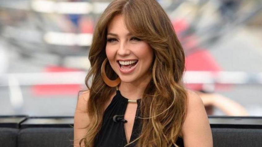 Thalia se desnuda para recrear escena inicial de "Marimar"