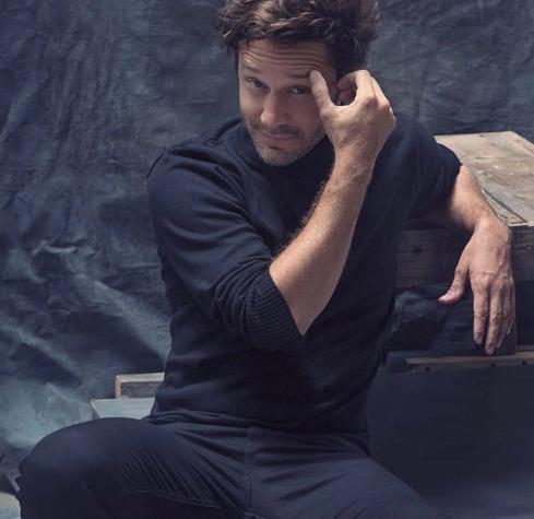 Benjamín Vicuña cuenta cómo es vivir con 12 perros