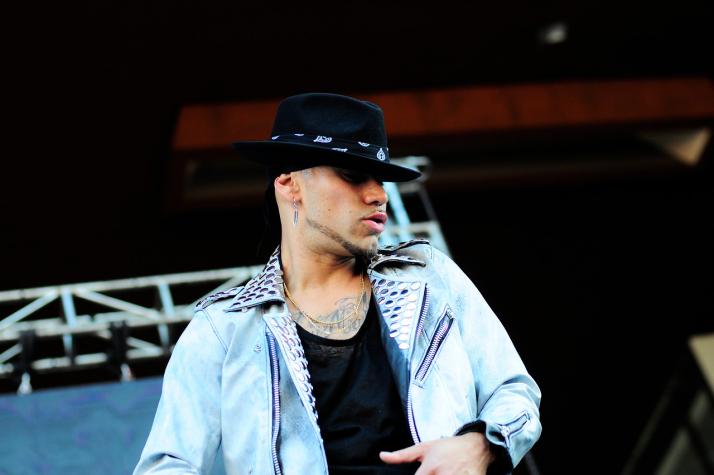 Raúl Peralta comparte la primera foto del rostro de su hijo