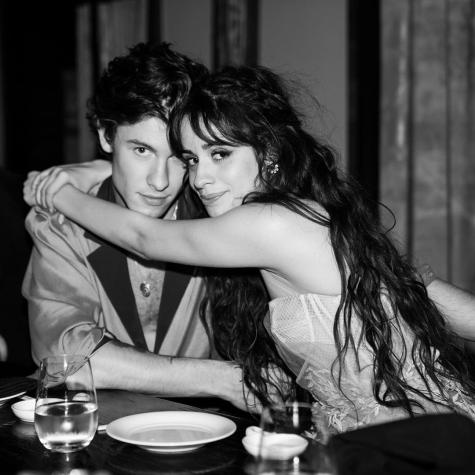 Shawn Mendes y Camila Cabello se unen a manifestación en Miami