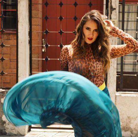 Dulce María está embarazada: cantante lo anunció con foto junto a su esposo