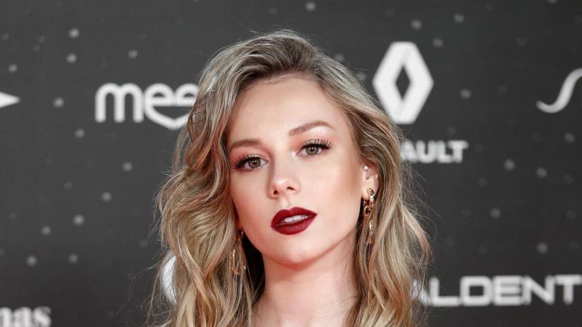 Ester Expósito en bikini cautiva a millones de personas