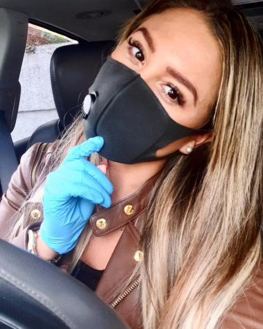 Nicole Moreno alza la voz tras ser criticada por usar guantes rotos