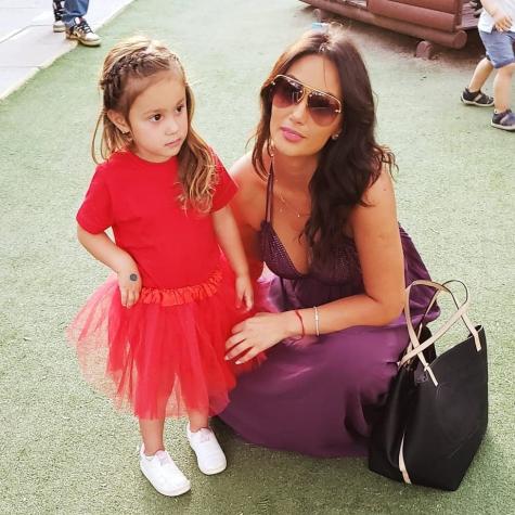 Pamela Díaz le pregunta a su "pipol" si debería hacerle Instagram a su hija menor