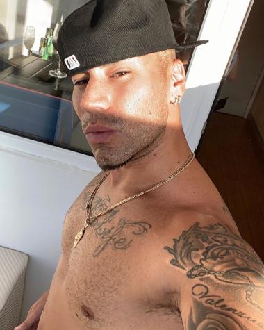 Raúl Peralta impacta con nueva foto de su hijo: es idéntico a él