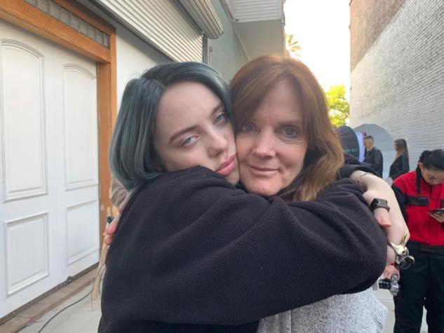 Billie Eilish: Mamá quiso llevarla a terapia tras su fanatismo por Justin Bieber