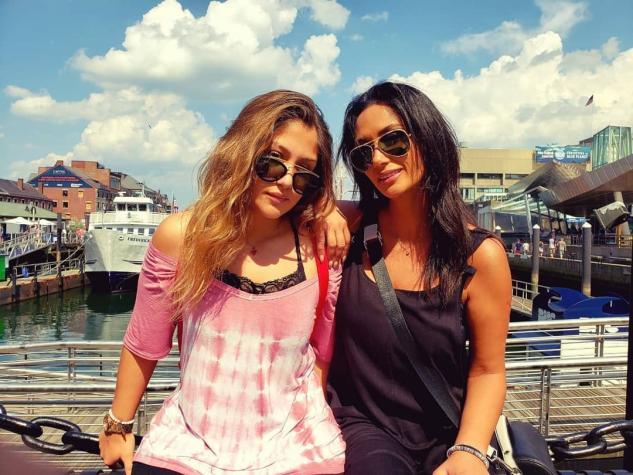 Pamela Díaz bromea sobre su parecido con su hija Trinidad