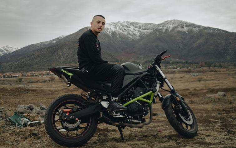 Jonas Sanche nos trae  “Aire” para  esta cuarentena 