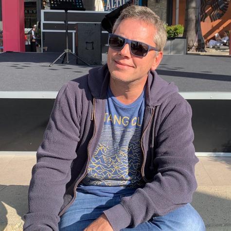 José Miguel Viñuela enternece la web con foto de su hija de un año 