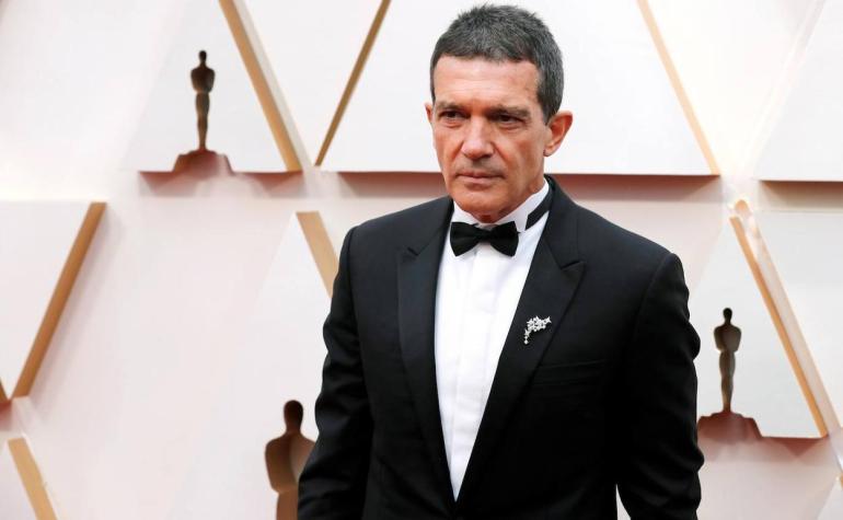 Antonio Banderas anunció que tiene coronavirus en su cumpleaños número 60