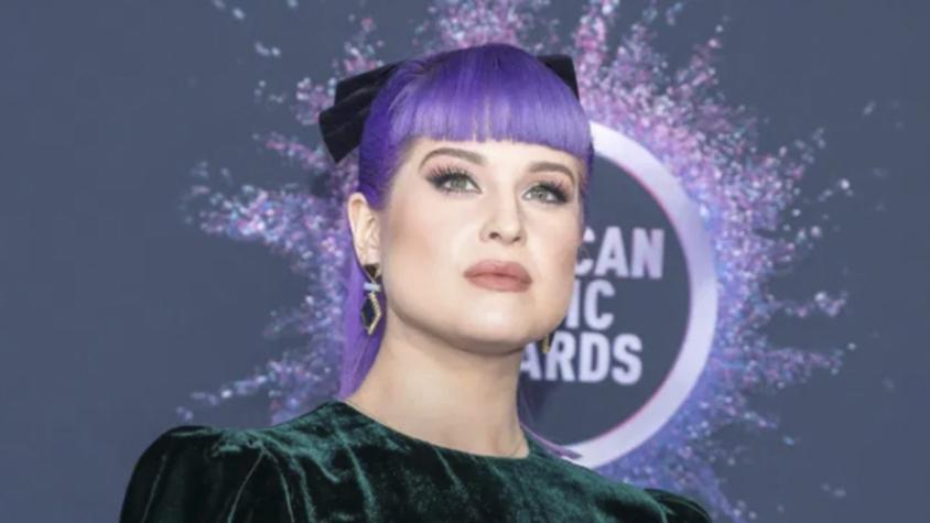 Kelly Osbourne sorprende con su impactante cambio físico tras perder casi 40 kilos