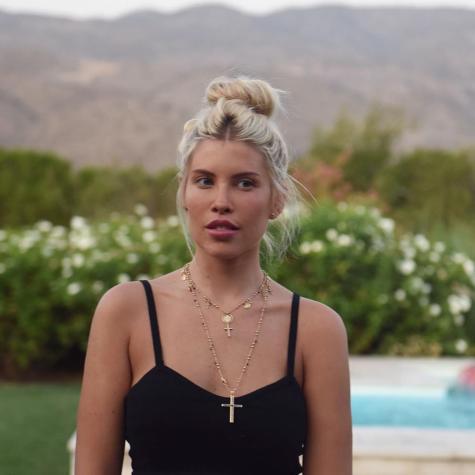 Cote López saca aplausos con dura respuesta a seguidora que la criticó 