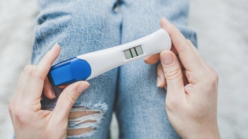 Joven queda embarazada a los 19 años de edad sin tener relaciones sexuales