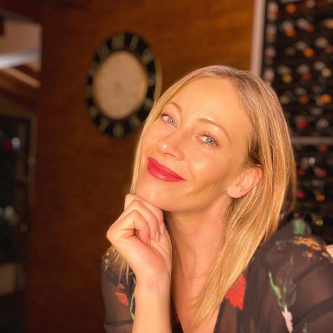 Marcela Vacarezza y su hija causan impacto por su gran parecido