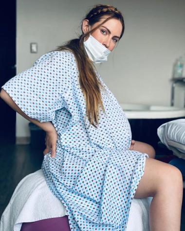 Melina Figueroa anuncia la llegada de su hija con íntimas fotos de su parto en el agua