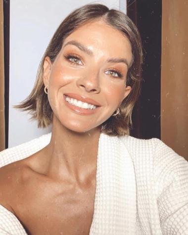 “China” Suárez publica íntima foto de su parto