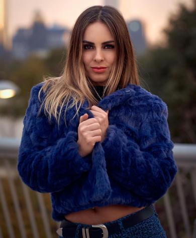 Maura Rivera explica el motivo de su visita a la clínica