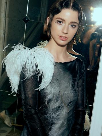 Mariana Di Girolamo brilla de la mano de Chanel en el Festival de San Sebastián