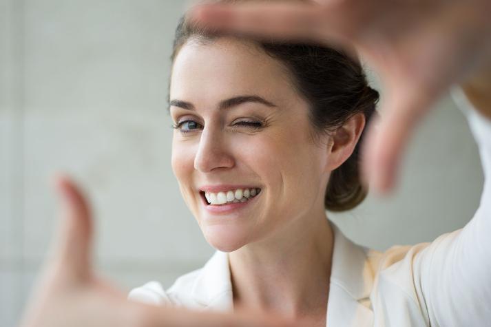 Psicólogos advierten sobre la “Felicidad Tóxica”: la culpabilidad por no ser feliz