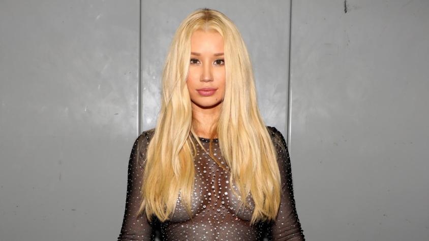 ¡Iggy Azalea muestra a su hijo por primera vez!