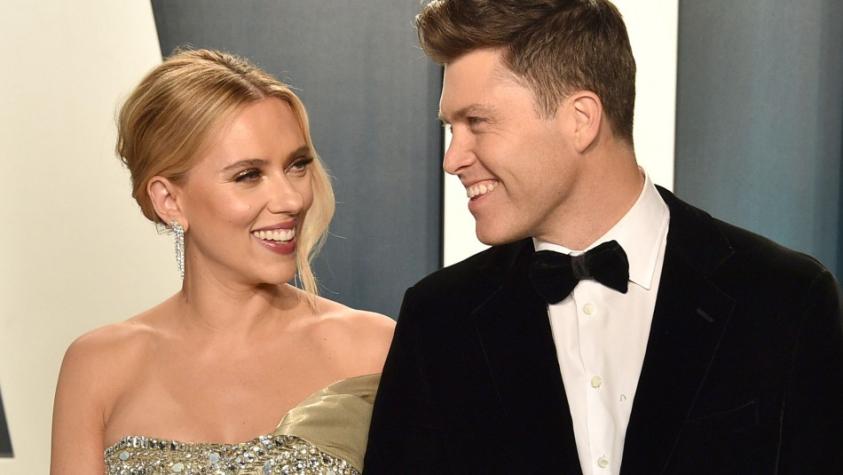 ¡Scarlett Johansson se casó en secreto con Colin Jost!