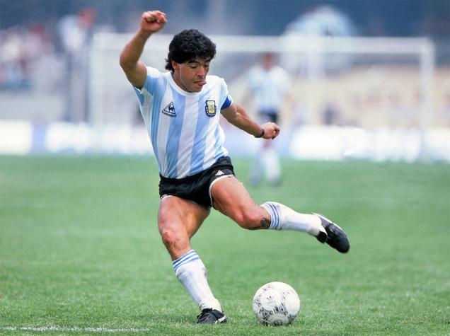 Afirman que Diego Armando Maradona se golpeó la cabeza días antes de morir