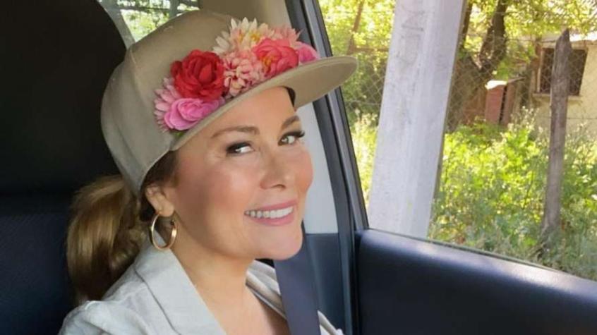 Cathy Barriga sorprendió con sensual transparencia