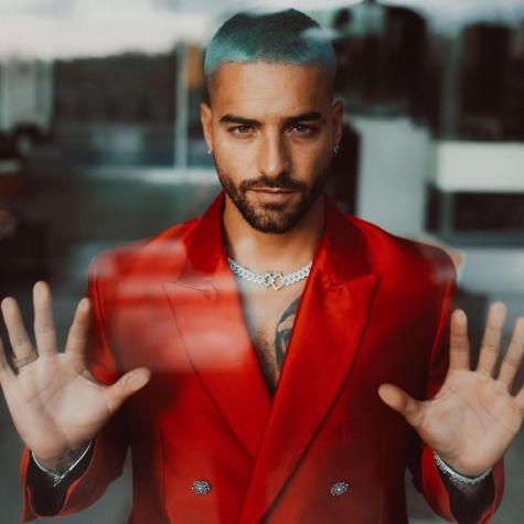 Maluma fue controlado por policía y terminó siendo su fanática