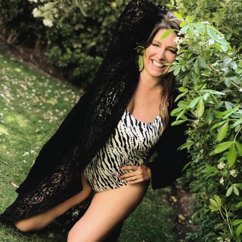 Fran Sfeir se muestra en bikini para compartir potente mensaje