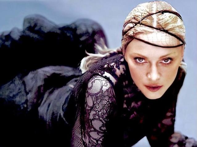 ¡Nos engañó! Joven expone que Madonna hizo Photoshop en su cuerpo
