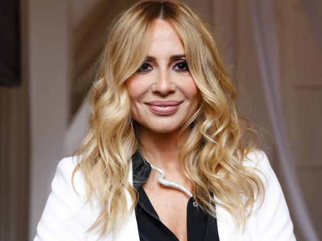 Marta Sánchez posa por primera vez con su hija de 18 años