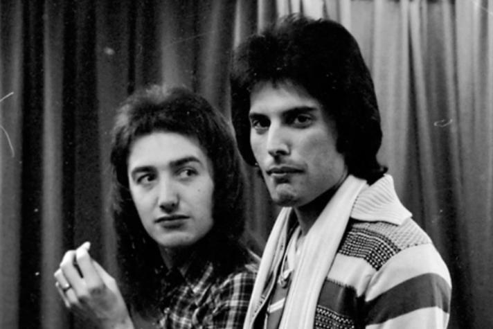 John Deacon, ex bajista de “Queen” reapareció en los medios británicos