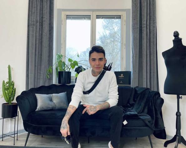 Leo Méndez Jr. revela los mensajes homofóbicos que ha recibido