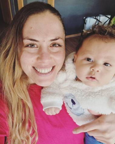 Natalia Duco llama la atención con el peinado de su hijo 
