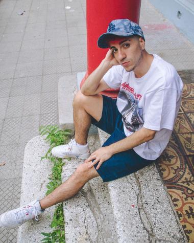 Freestyler chileno Martín Acertijo publica su primer EP "Joven Nygma"