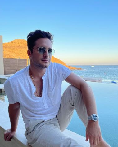 Polola de Diego Boneta confirma romance con foto en Miami