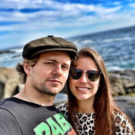 Joaquín Méndez publica románticas fotos junto a su polola