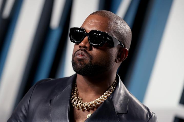 Kanye West lanza su nuevo álbum en medio de polémica con su discográfica