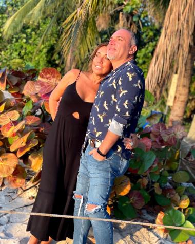 Luis Jara recibe críticas por foto con su esposa: "Más falso que Judas"